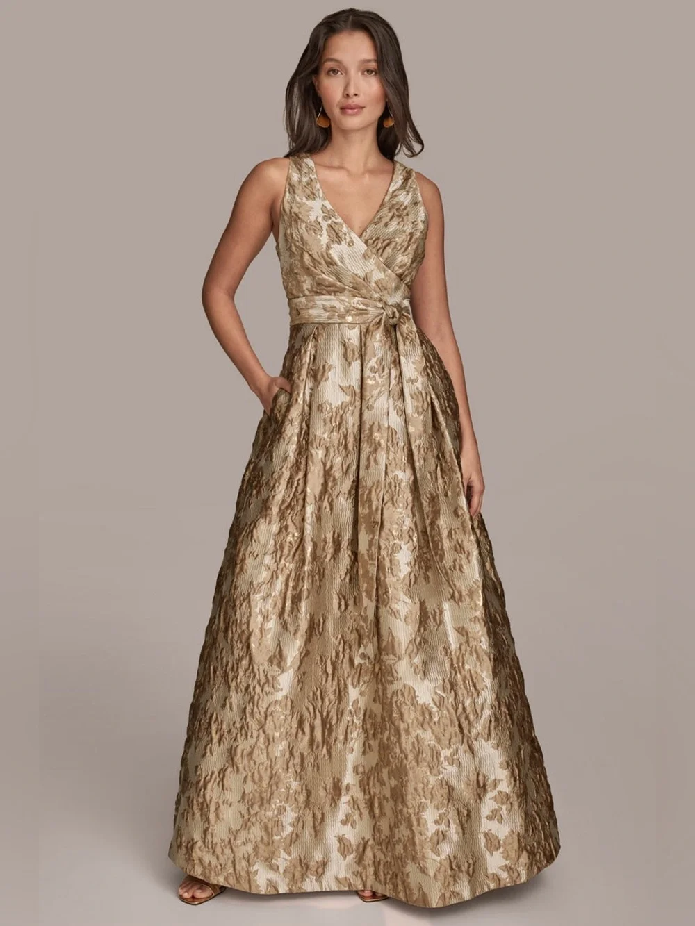 NEW Donna Karan New York Metallic Brocade Sleeveless Wrap Ball Gown Size 8 - Picture 9 of 17